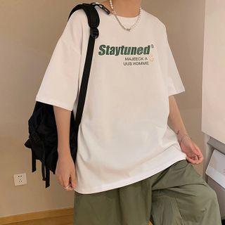 Elbow Sleeve Lettering Print Tee