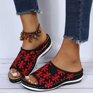 Flower Print Peep-toe Flat Sandals