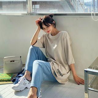 Letter Slit-detail T-shirt