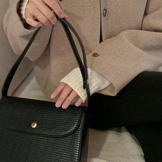Flap Snakeskin Shoulder Bag Black - One Size