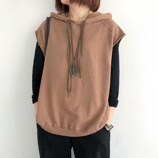 Hood Sleeveless Top