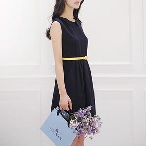 Sleeveless A-line Dress With Belt