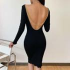 Long-sleeve Chained Open-back Bodycon Dress