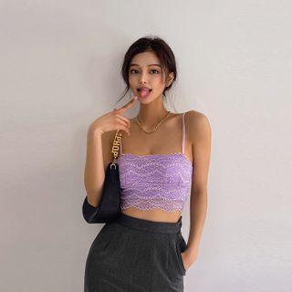 Spaghetti-strap Padded Lace Crop Top