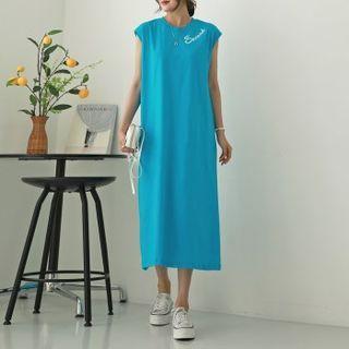 Sleeveless Letter Long T-shirt Dress