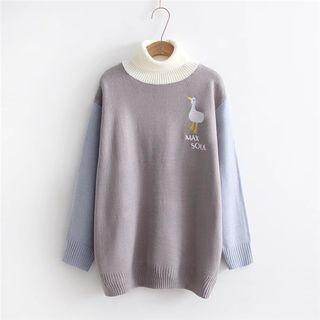 Turtleneck Panel-sleeve Sweater