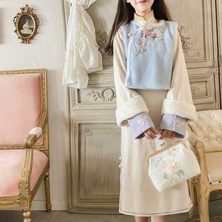 Embroidered Vest / Long-sleeve Midi A-line Dress