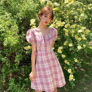 Plaid Short-sleeve Top / A-line Dress