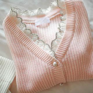 V-neck Scallop-edge Cardigan