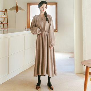 V-neck Balloon-sleeve Maxi Flare Dress