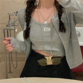 Lettering Cropped Tank Top / Plain Cardigan