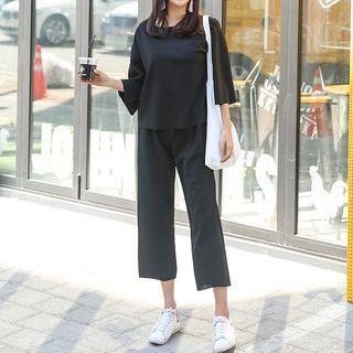 Set: Round-neck T-shirt + Band-waist Pants