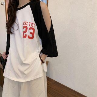 Off-shoulder Color Block Letter Printed T-shirt