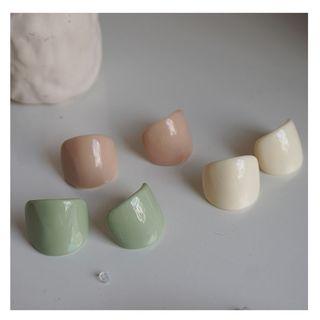 Curved Acrylic Earring