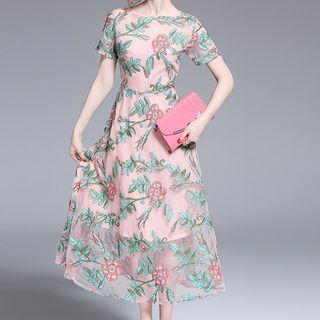 Embroidered Short-sleeve A-line Midi Mesh Dress