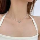 Butterfly Faux Pearl Pendant Choker