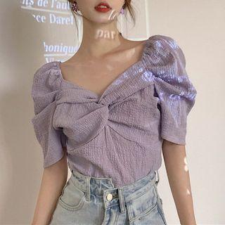 Short-sleeve Knot-font Crop Top