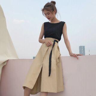 Sleeveless T-shirt / Short-sleeve T-shirt / Wrap A-line Skirt