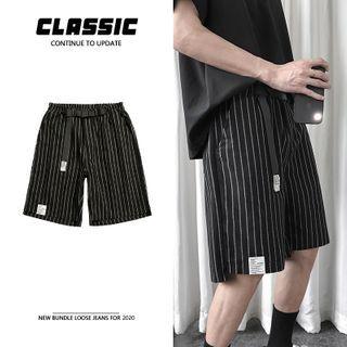 Patterned Straight Leg Shorts