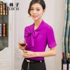 Tie-neck Short-sleeve Shirt / Contrast Trim Pencil Skirt
