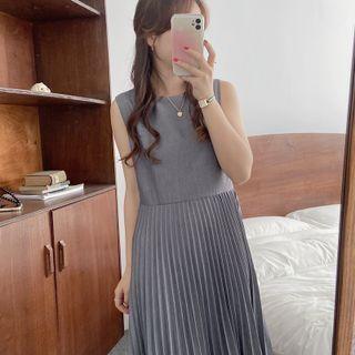 Sleeveless Midi Pleated Dress Gray - One Size