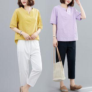 Set: Split-neck Short-sleeve Blouse + Cropped Straight-fit Pants