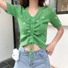 Flower V-neck Short-sleeve Slim-fit Knit Top