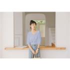 Plain 3/4-sleeve Cropped Top
