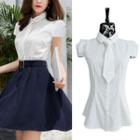 Tie Neck Short-sleeve Shirt / A-line Skirt