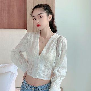 Lace V-neck Long-sleeve Slim-fit Cropped Blouse White - One Size
