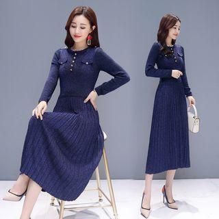 Buttoned Pleated Knitted Dress
