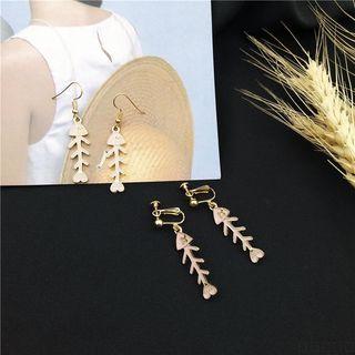 Metallic Fish Bone Drop Earring
