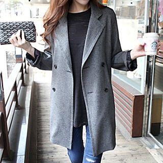 Short Sleeve Side Slit Crewneck T-shirt