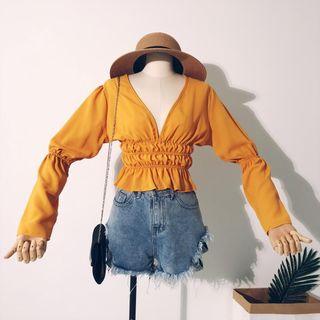 Plain Long-sleeve V-neck Crop Top