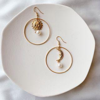 Star & Moon Faux Pearl Non-matching Dangle Earring 1 Pair - One Size