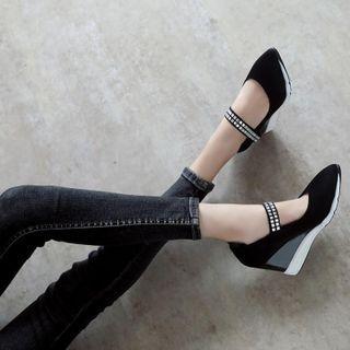 Pointy Wedge Heel Studded Sandals