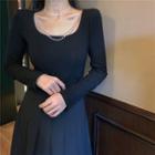 Plain Square-neck T-shirt Black - One Size