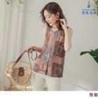 Single-breasted Patterned Sleeveless Top