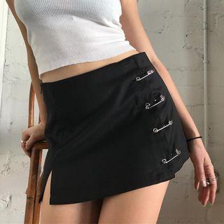 Buttoned Slit-hem Pencil Skirt