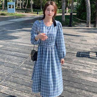 Set: Plaid Midi A-line Dress + Plain Shawl