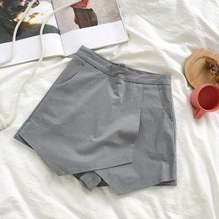 Plain Asymmetric High-waist Shorts