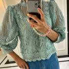 Balloon-sleeve Lace Cropped Blouse