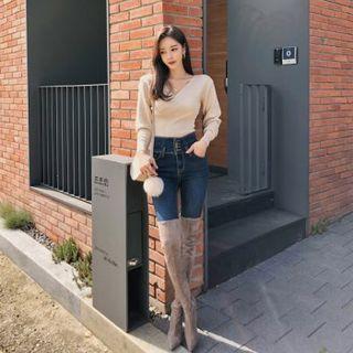 Mutton-sleeve Wrap Knit Top