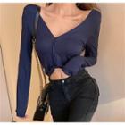 Plain Open-back V-neck T-shirt