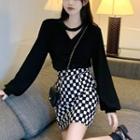 Long-sleeve V-neck Ruched Top / Checkerboard Mini A-line Skirt