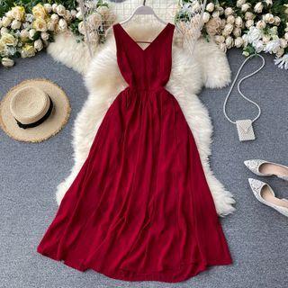 V-neck Open-back Split Maxi Sundress