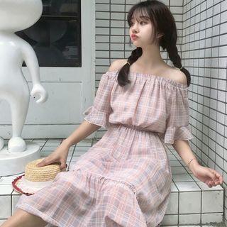 Off Shoulder Short-sleeve Plaid Chiffon Dress