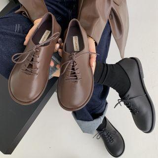 Flat Lace Up Oxfords