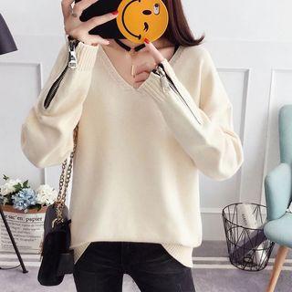 Zip Detail V-neck Sweater