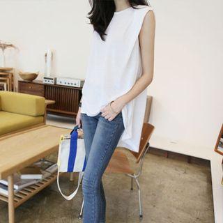 Sleeveless Dip-back Shirred Top